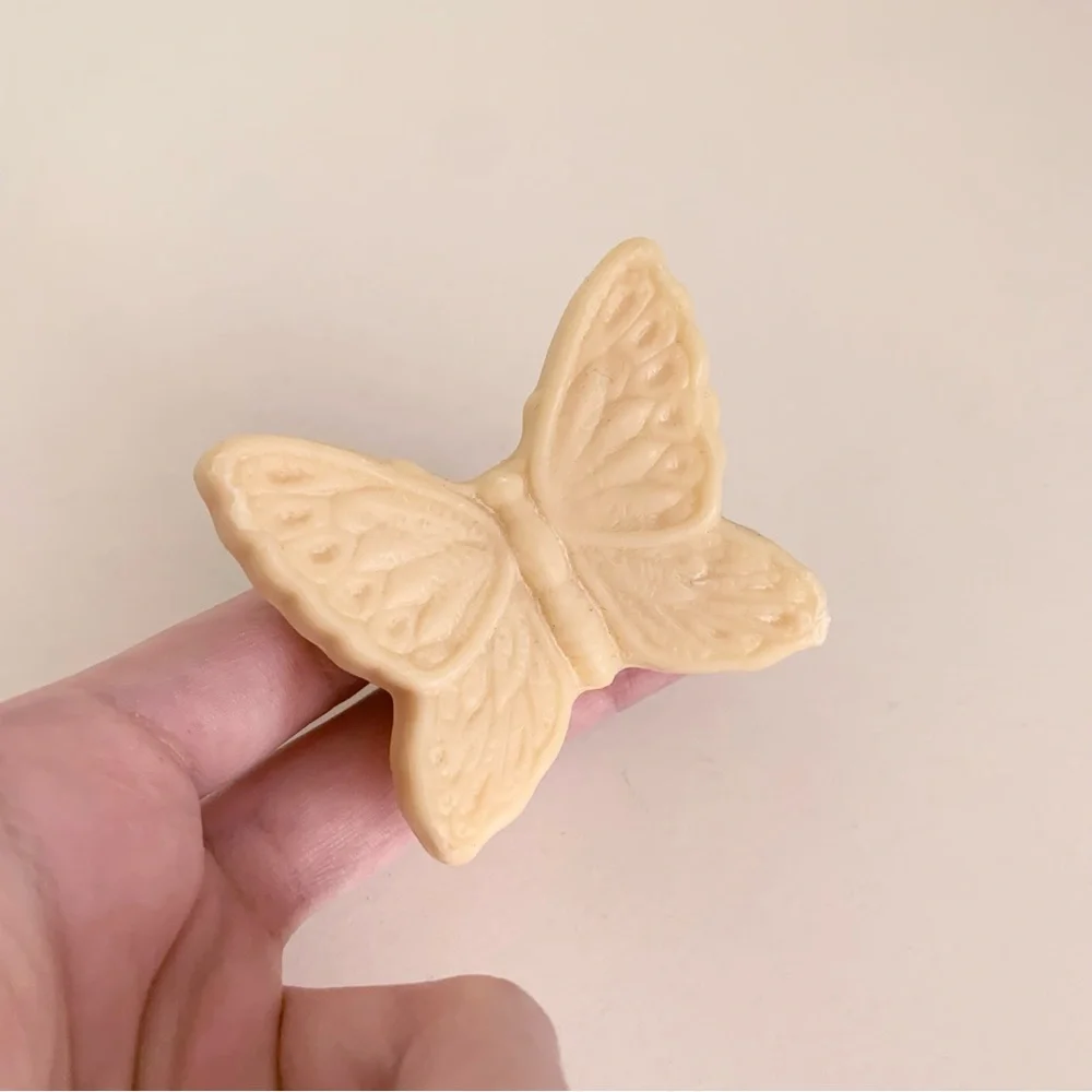 90’s Vintage butterfly decorative soap